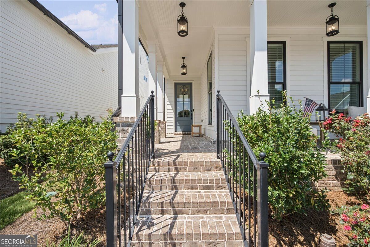 700 Hickory Hollow Walk Property Photo 6