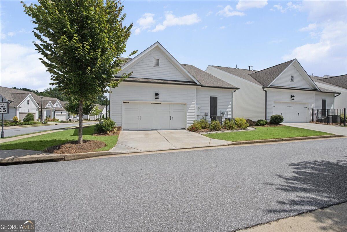 700 Hickory Hollow Walk Property Photo 37