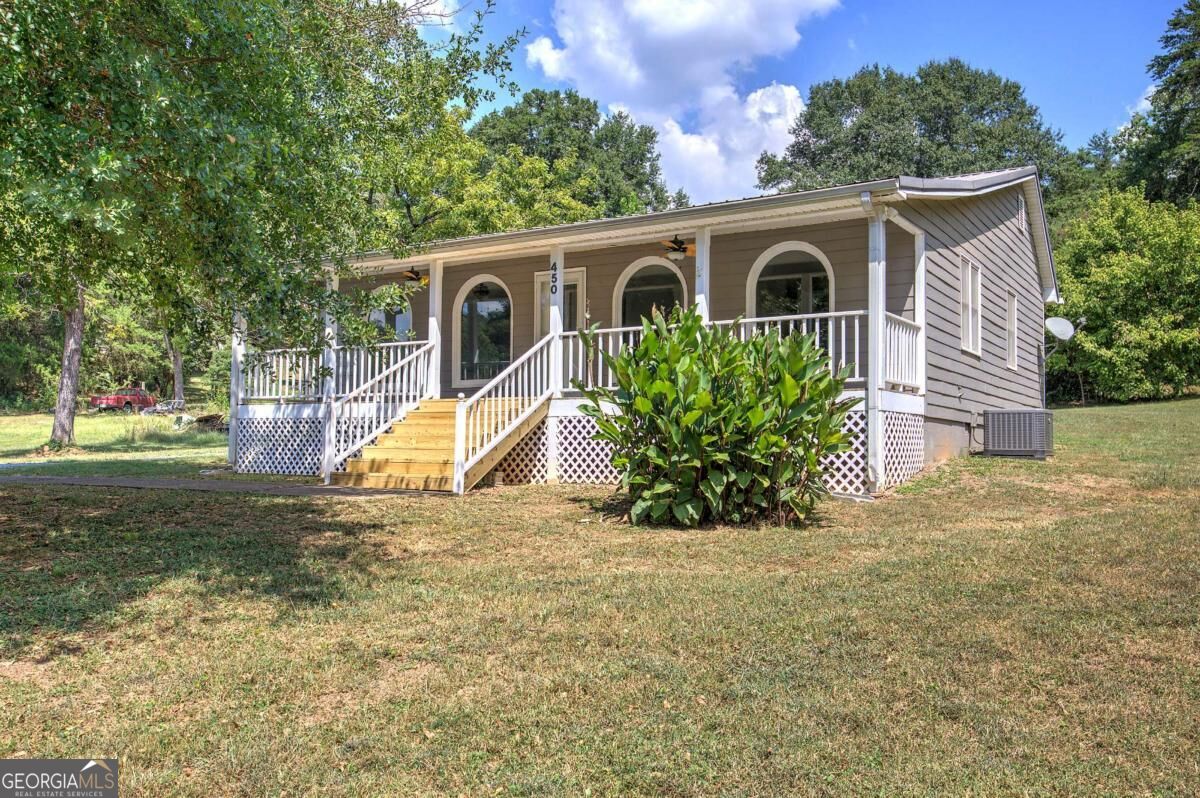 450 Portland Road Property Photo 1