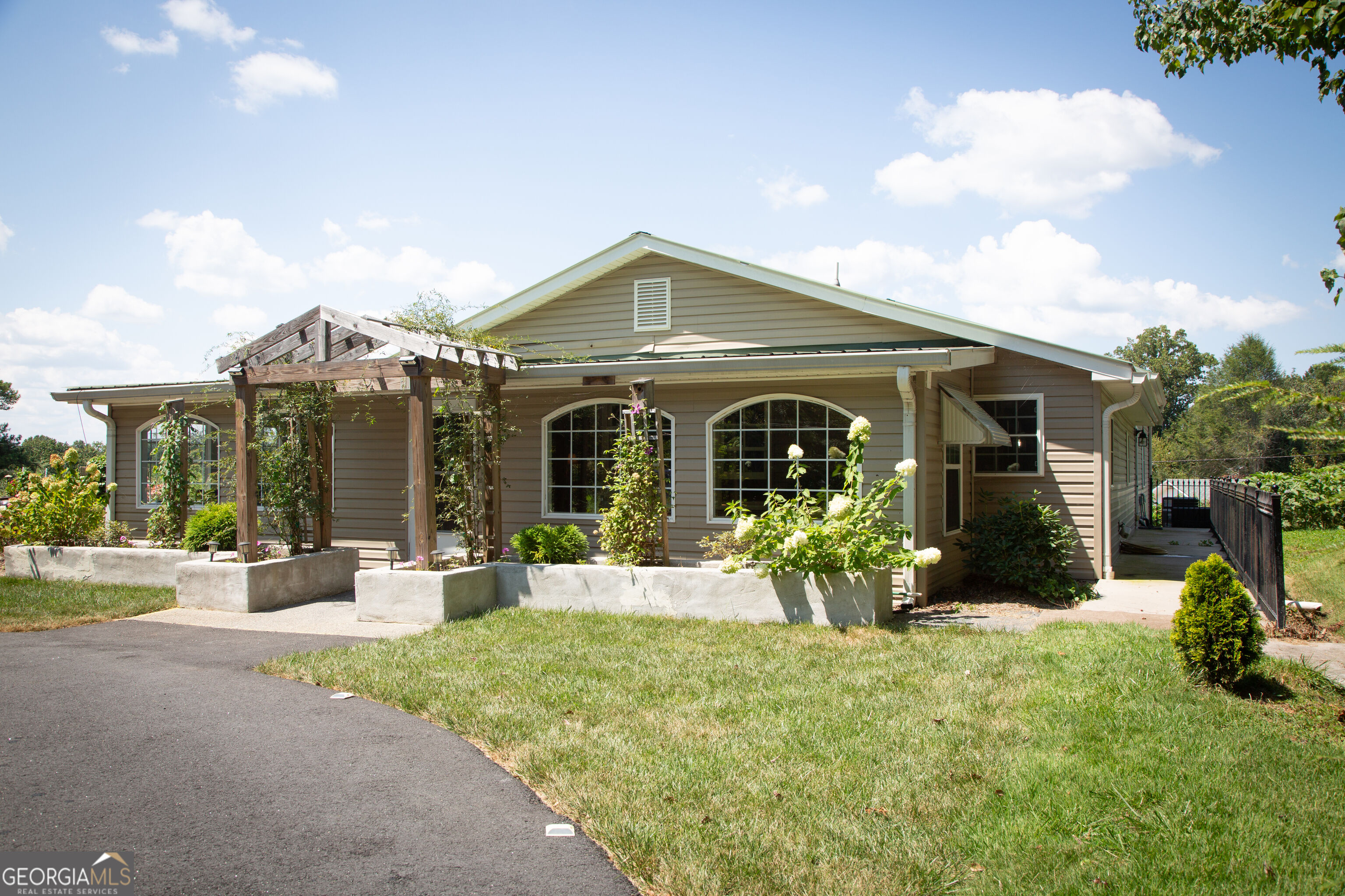 4031 Gainesville Highway