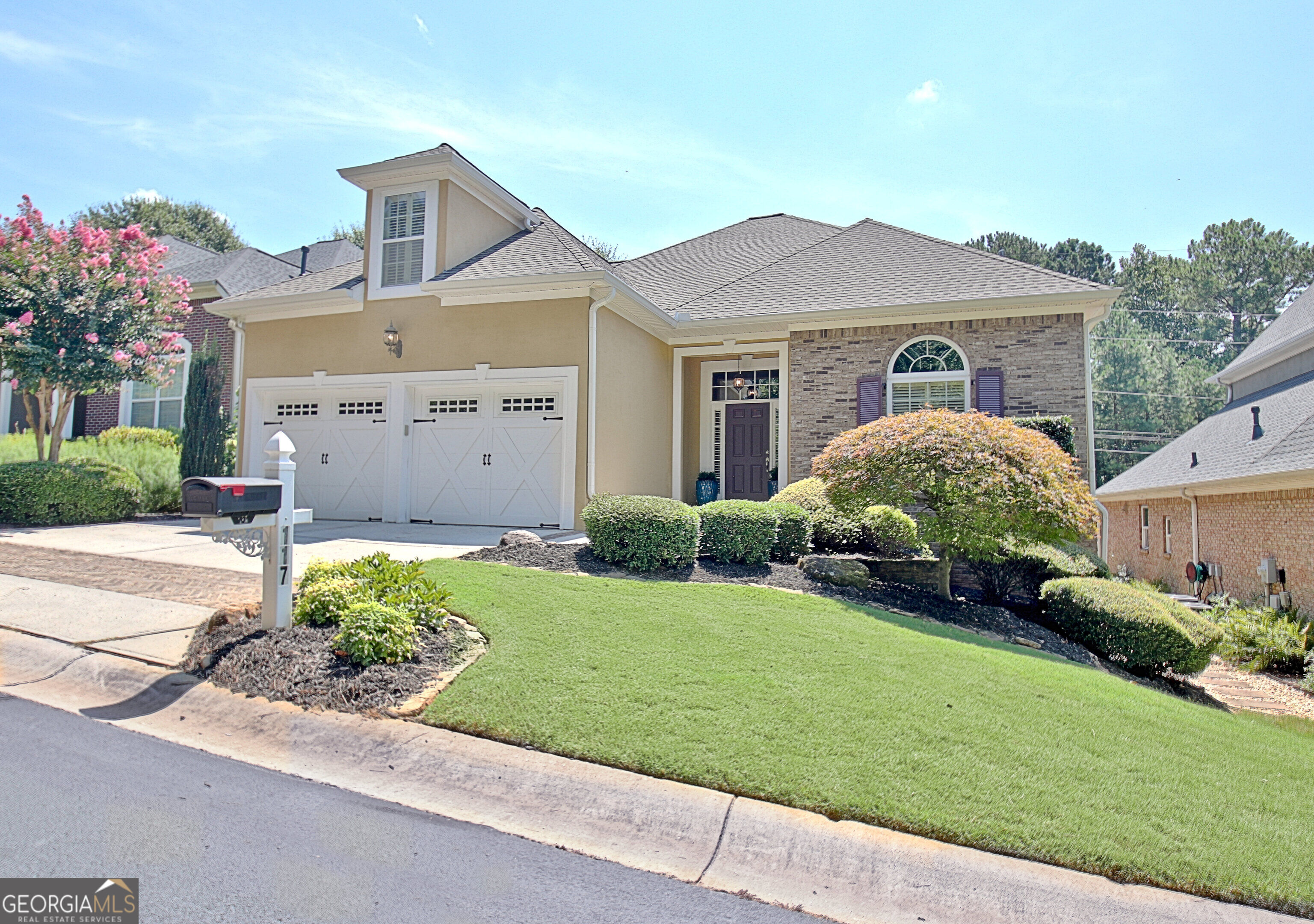 117 Crown Court Property Photo 1