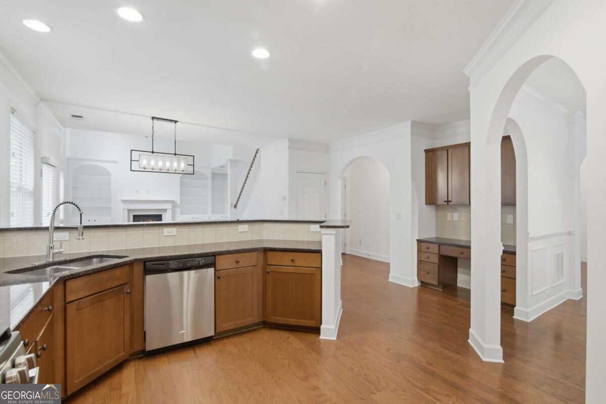 4875 Shiloh Crossing Way Property Photo 10