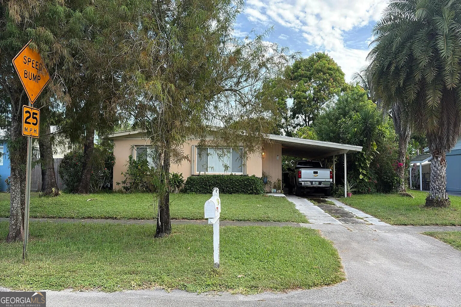 4095 Collin Drive Property Photo 1