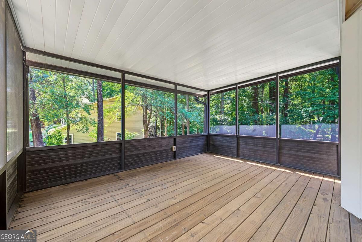 291 Crabapple Court Property Photo 27