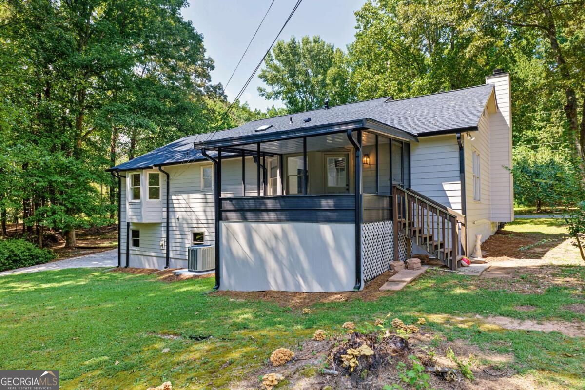 291 Crabapple Court Property Photo 28