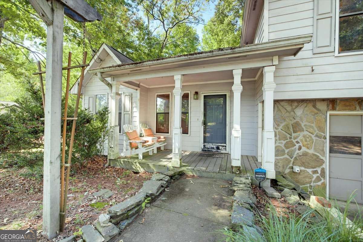 138 Hickory Trail Property Photo 3