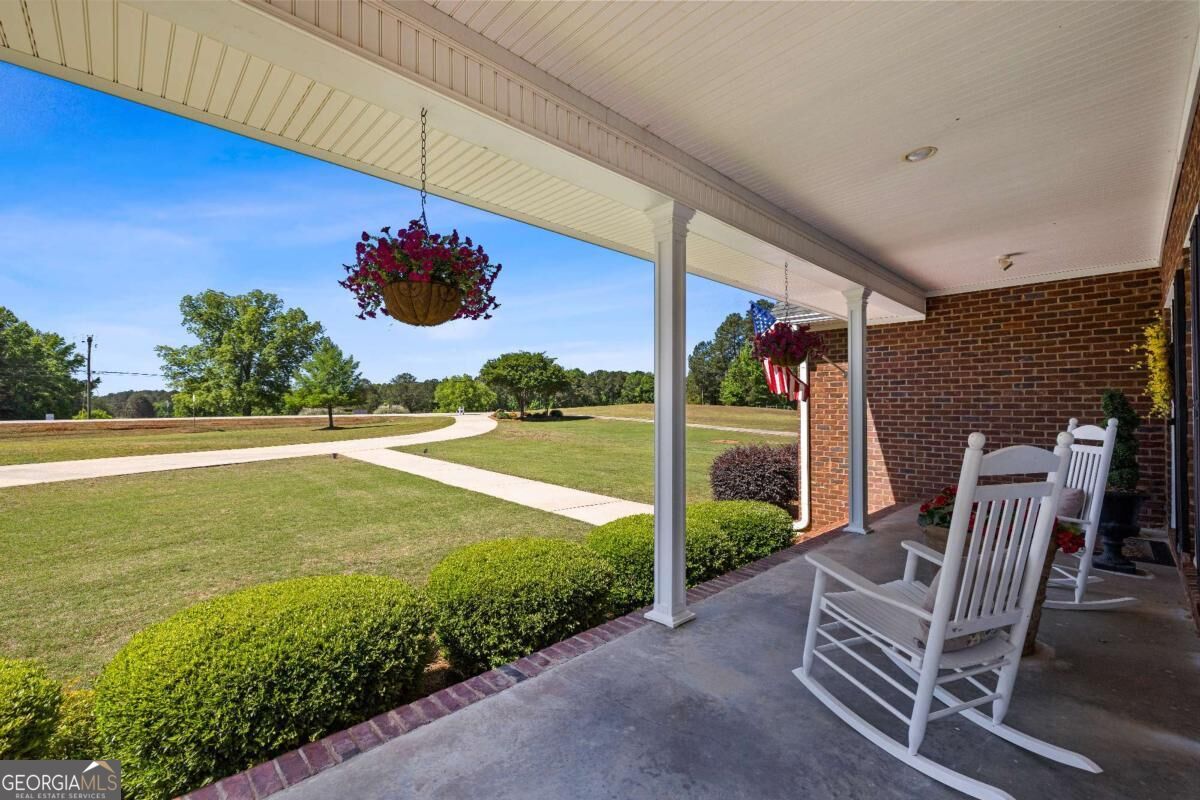 1350 Woodland Road Property Photo 7