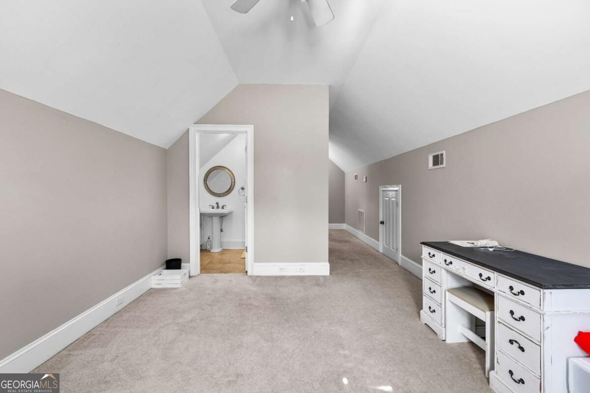 1350 Woodland Road Property Photo 43