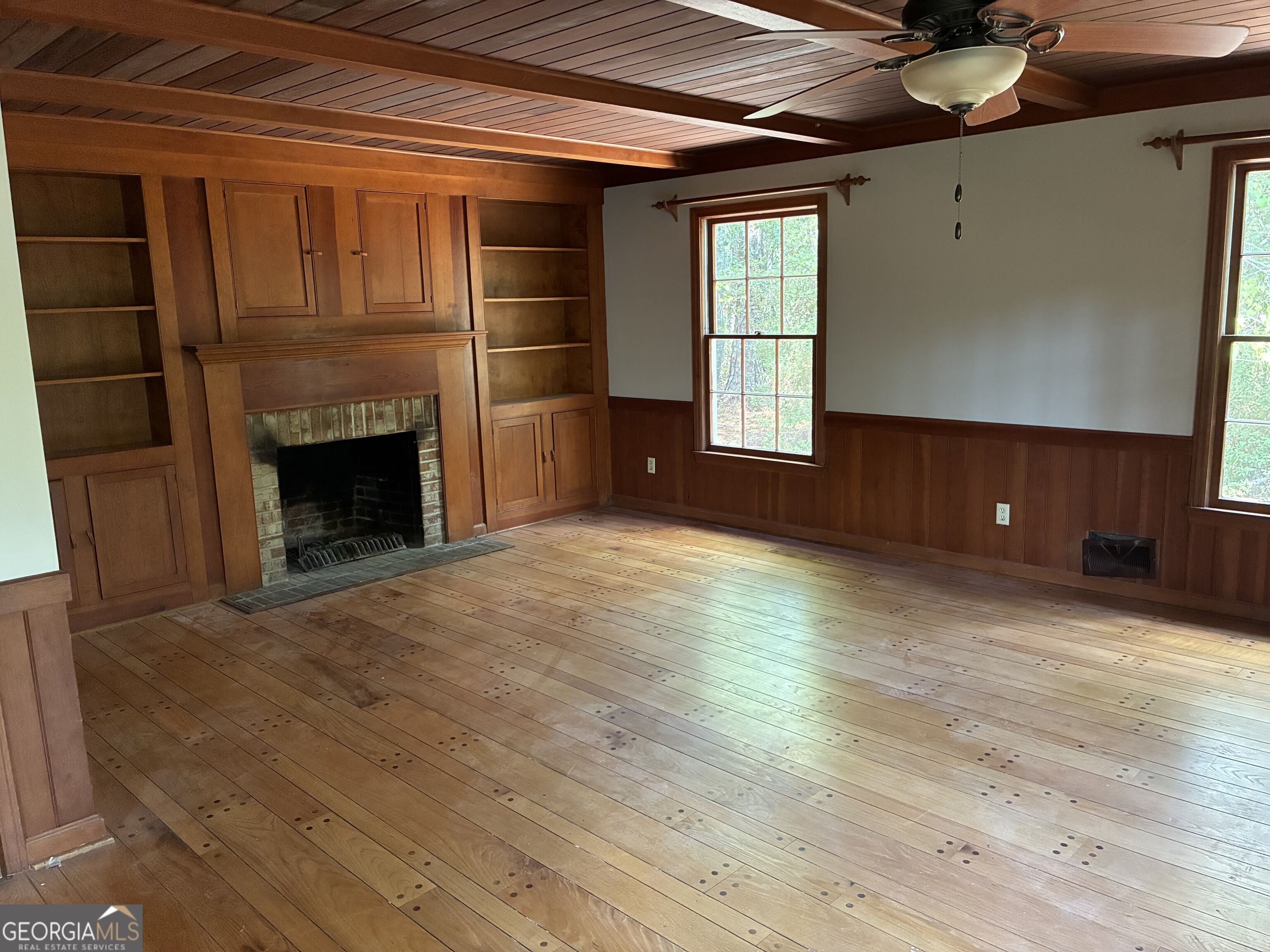 108 Dumbarton Drive Property Photo 6