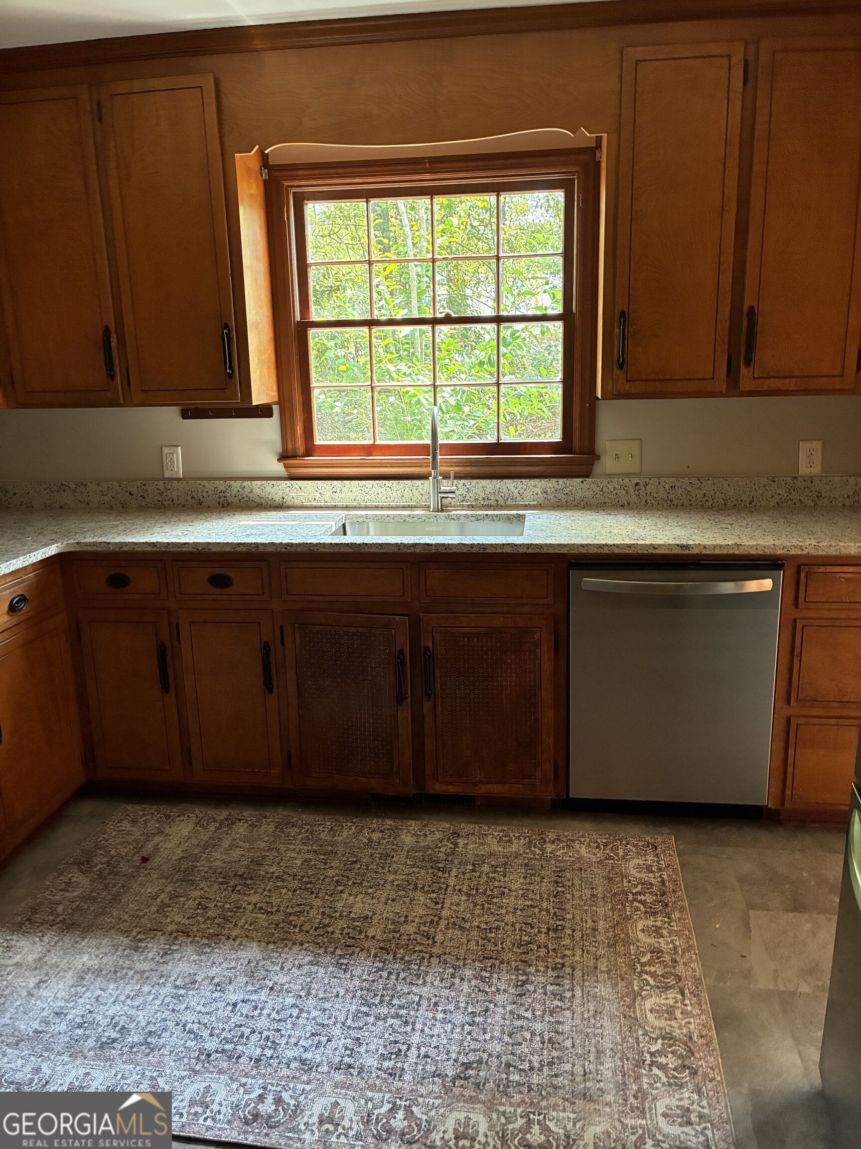 108 Dumbarton Drive Property Photo 10
