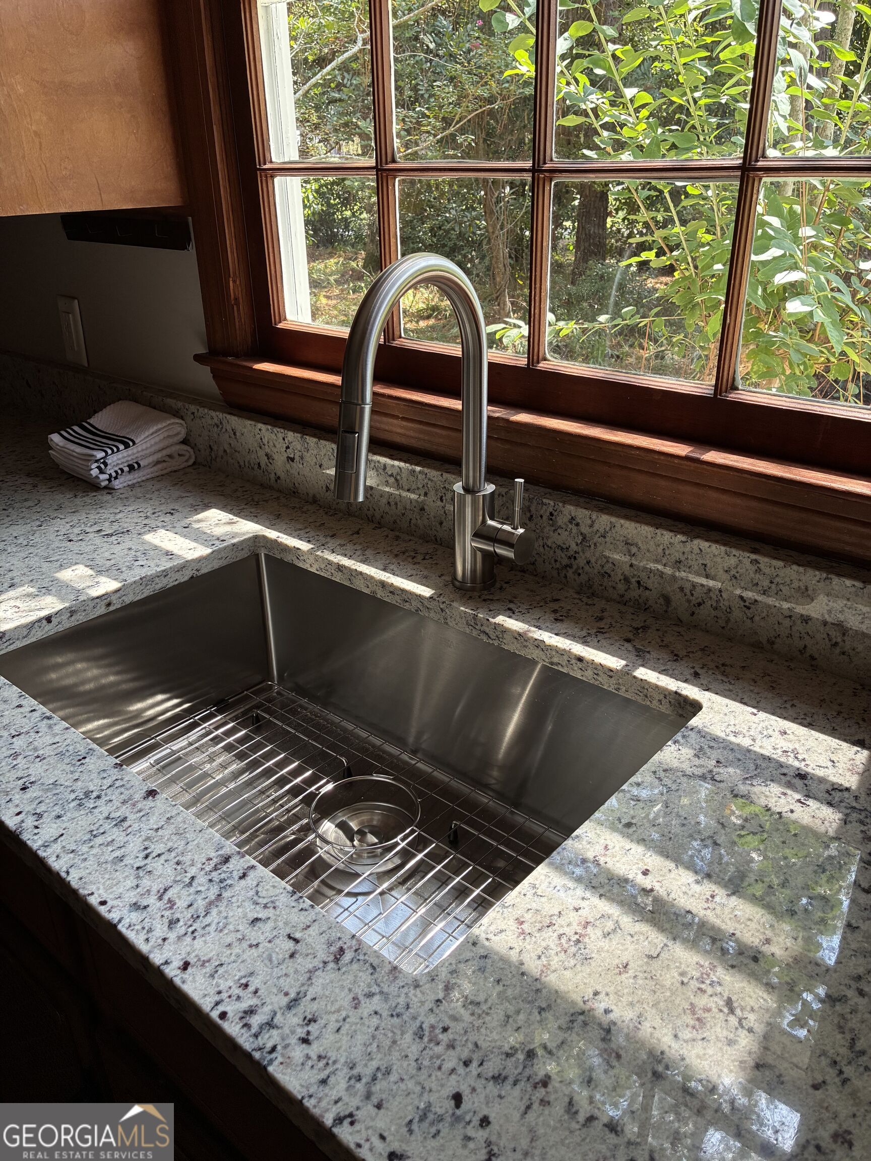 108 Dumbarton Drive Property Photo 12