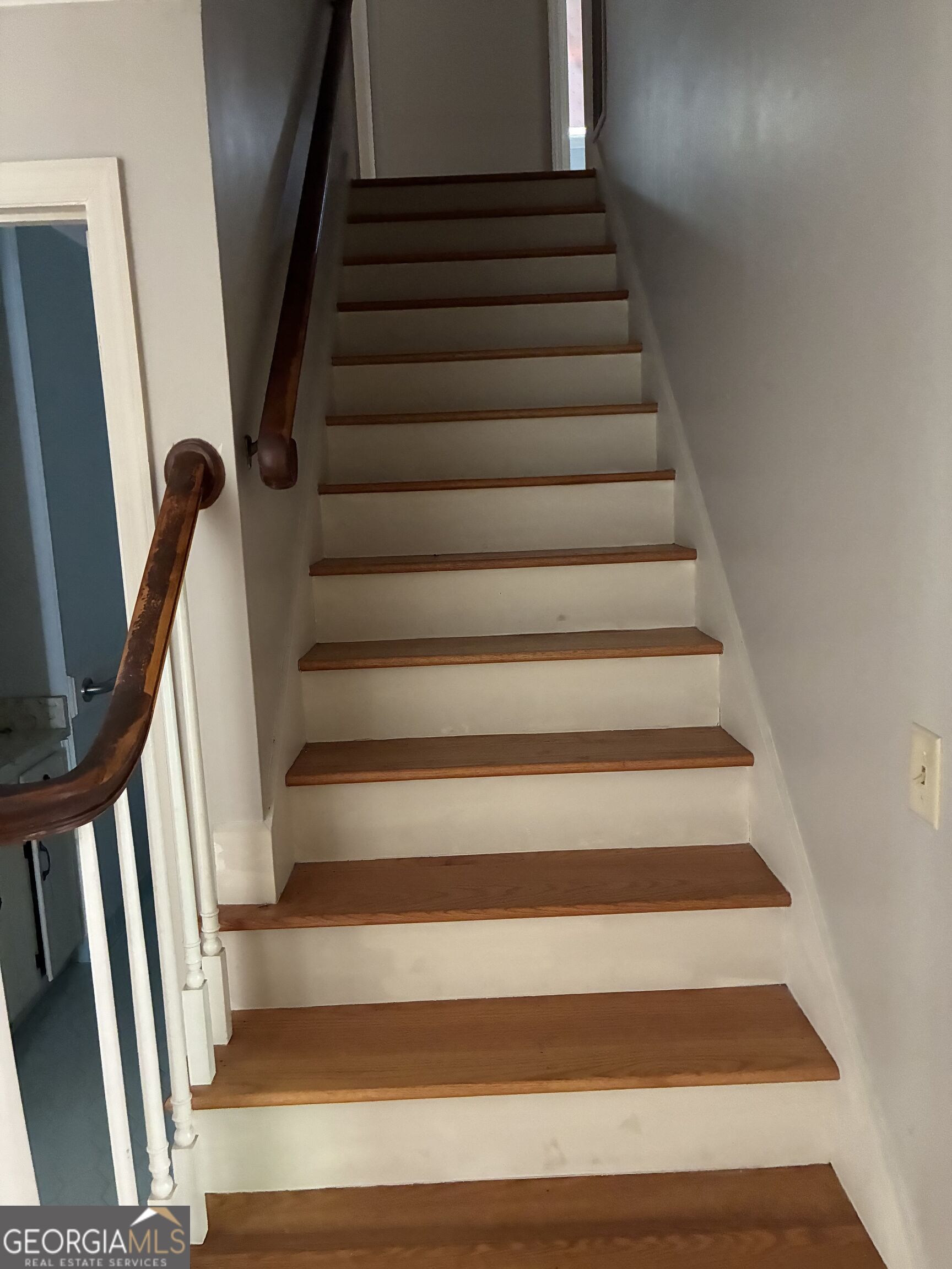 108 Dumbarton Drive Property Photo 14