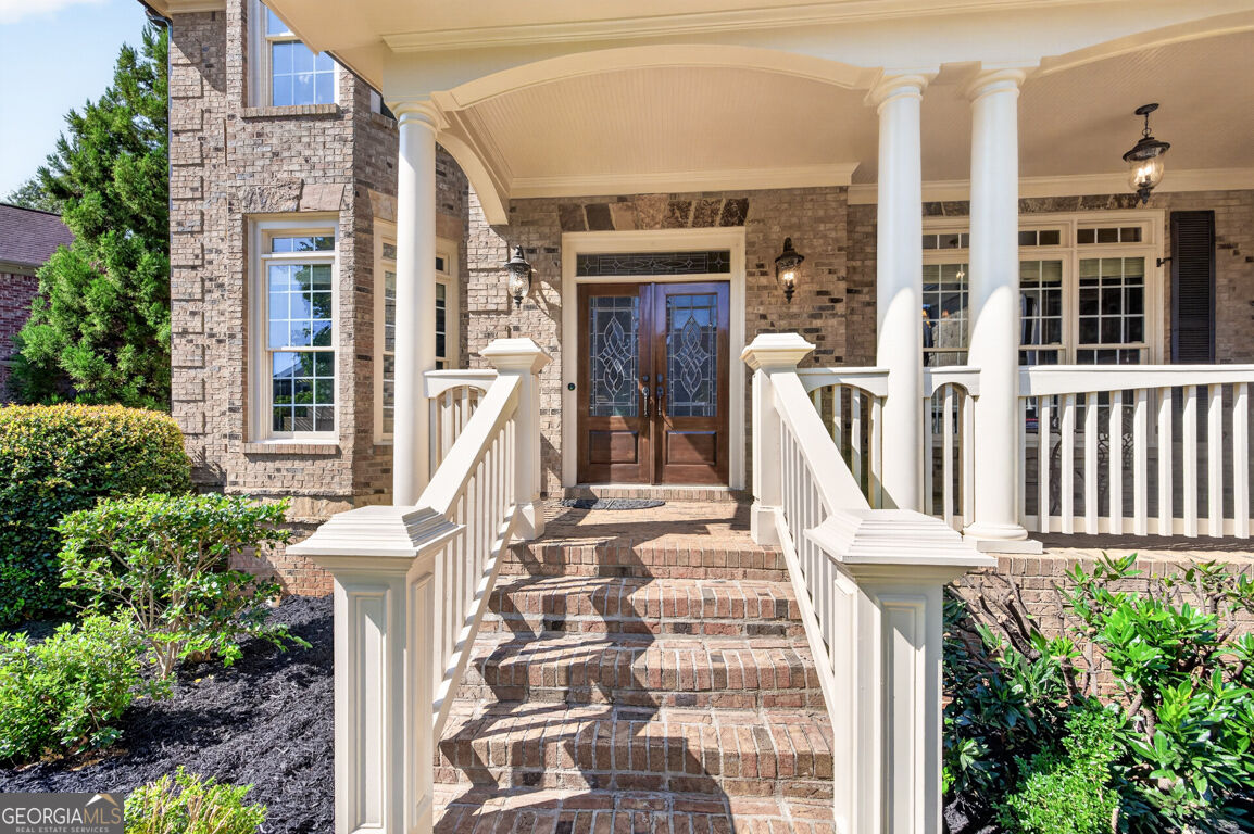 882 Pathview Court Property Photo 2