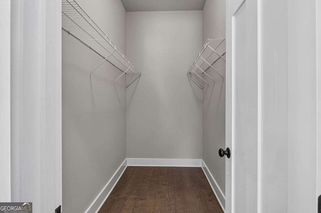 54 Roscoe Road Property Photo 6