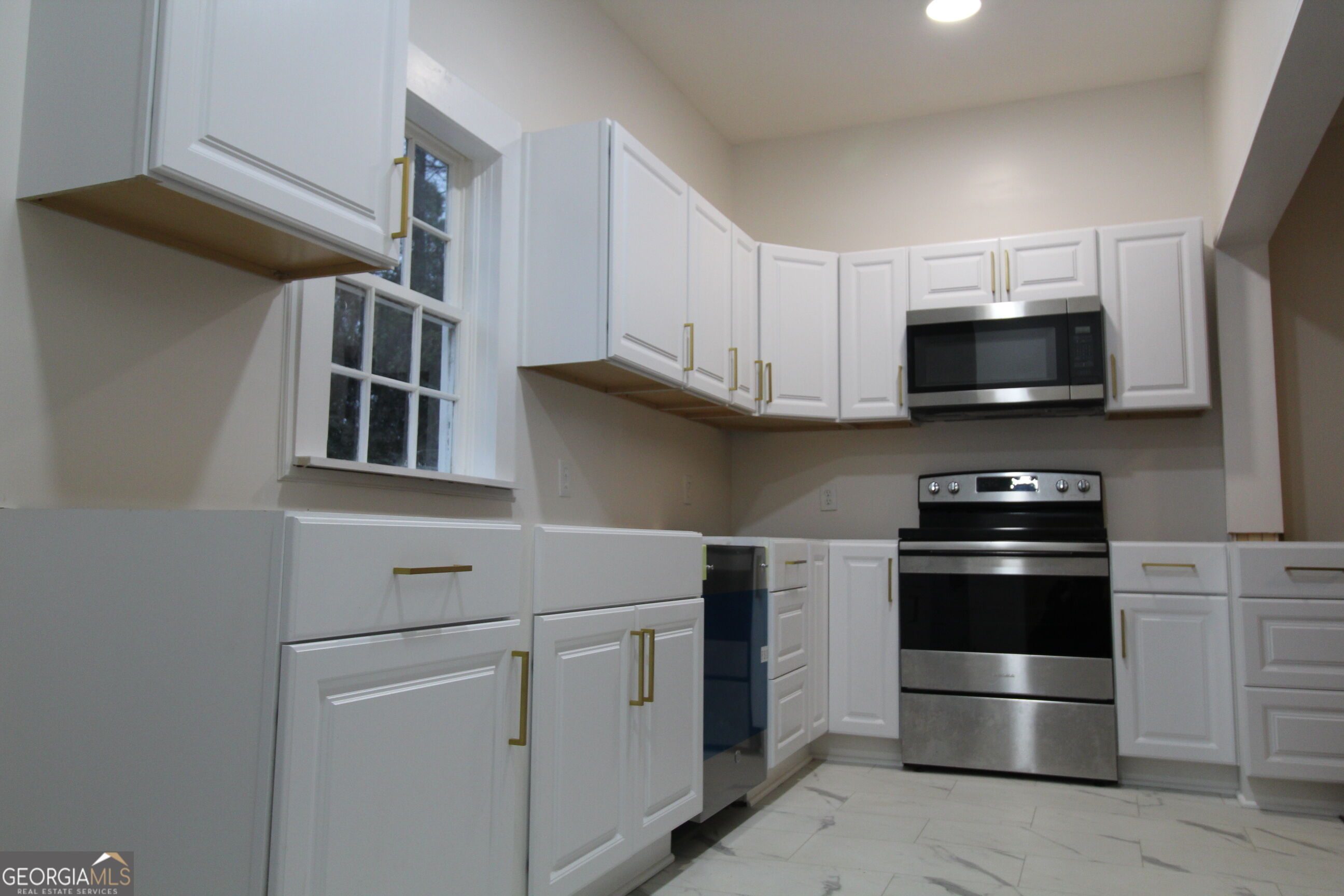 402 Jefferson Street Property Photo 4