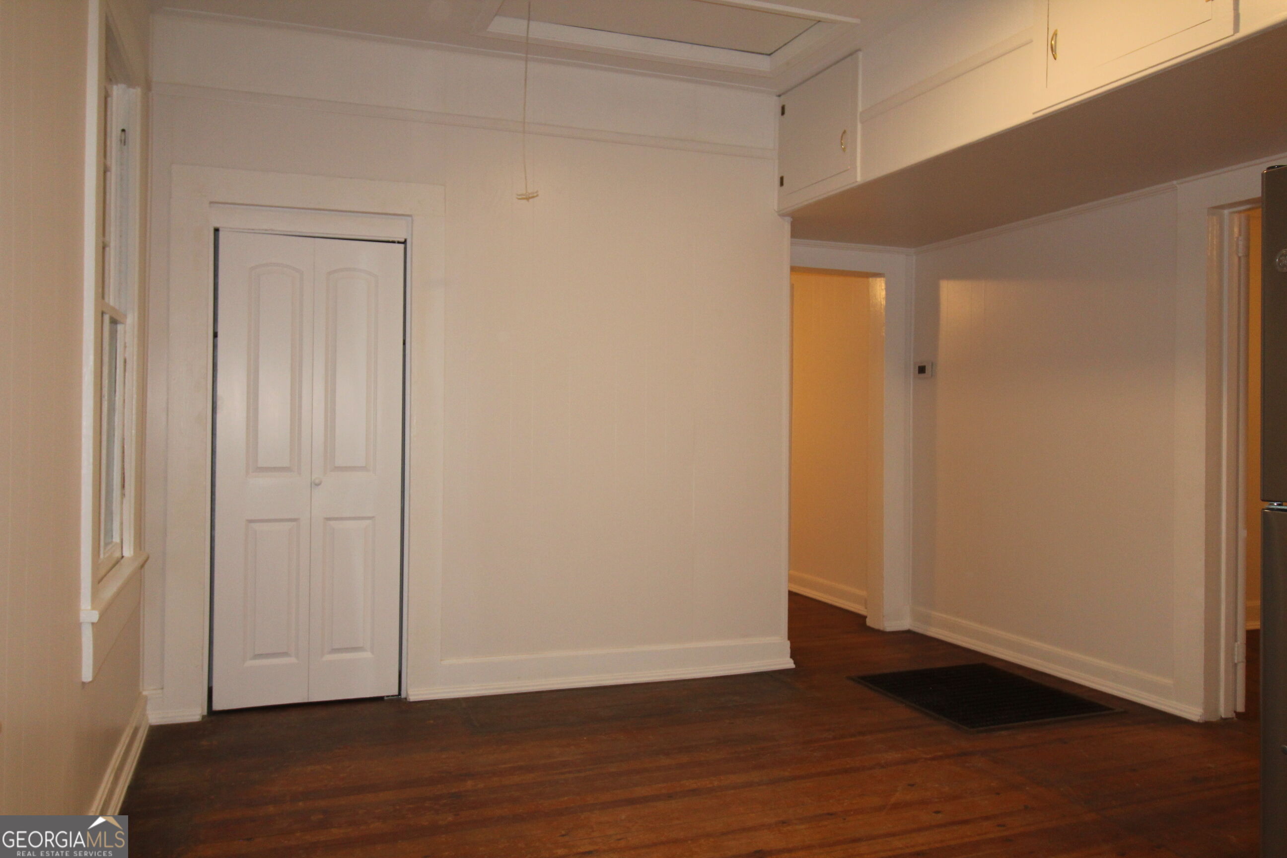 402 Jefferson Street Property Photo 8