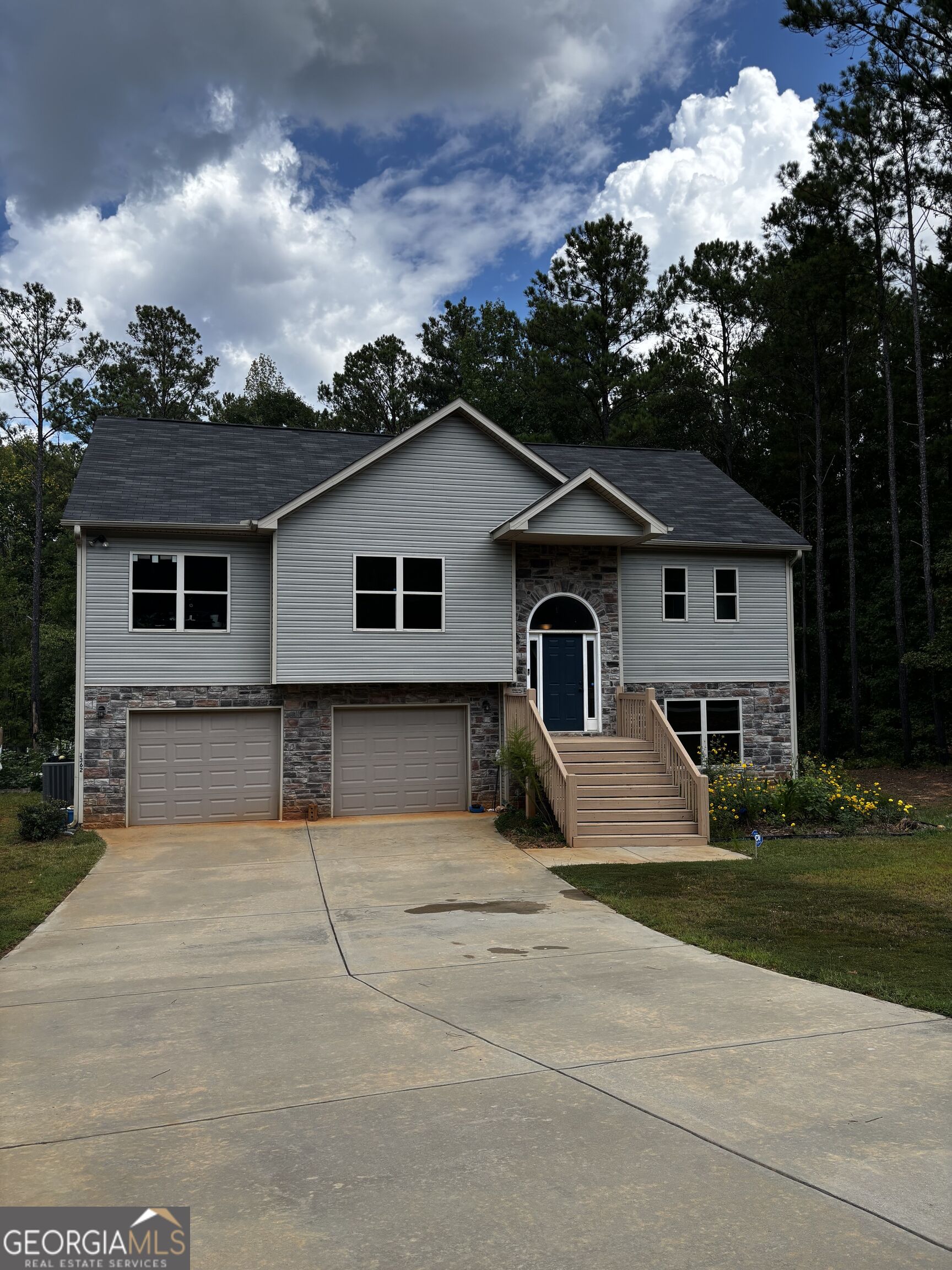 1362 Rocky Plains Road Property Photo 1