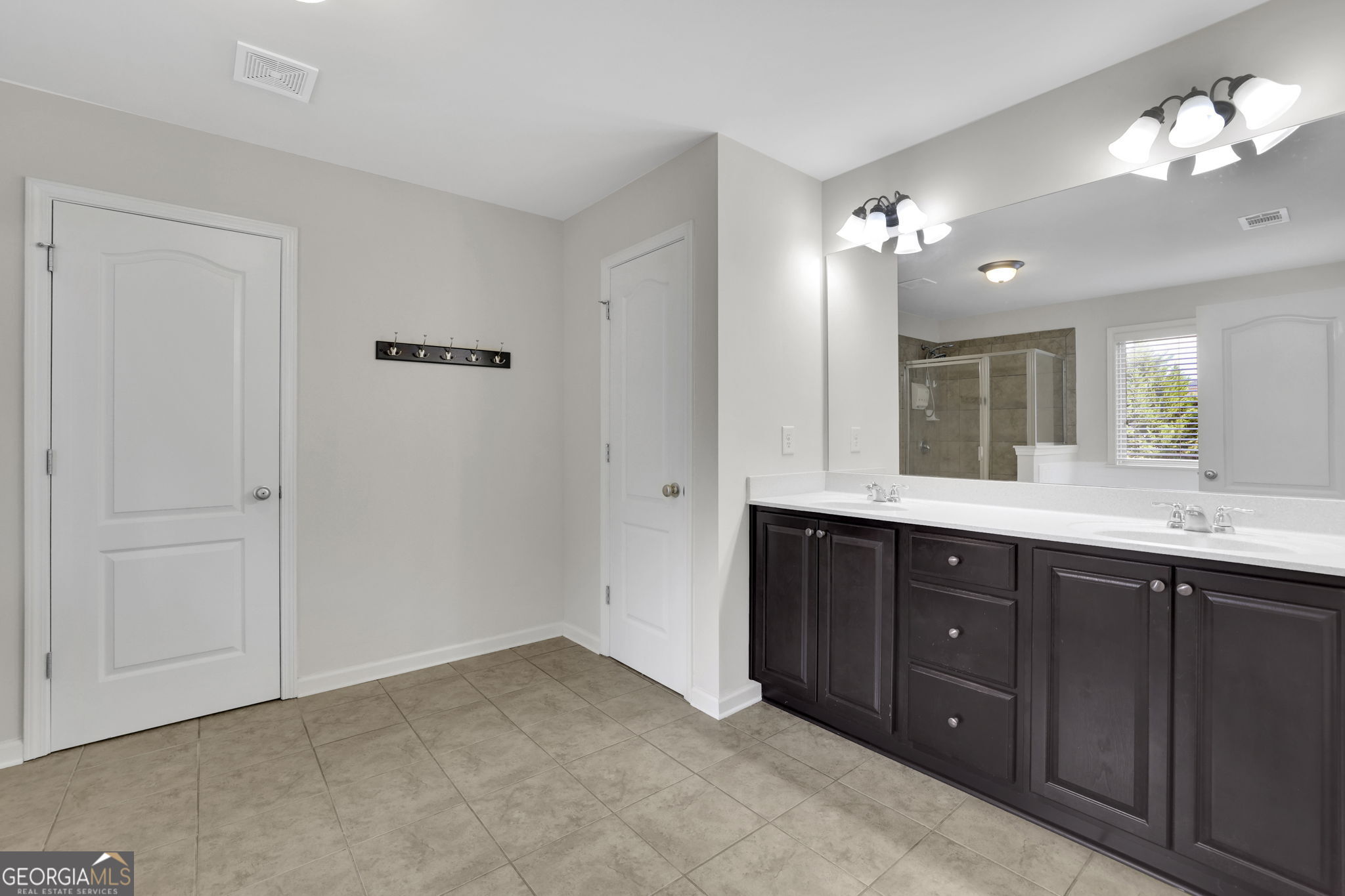 2606 Abiqua Falls Court Property Photo 23
