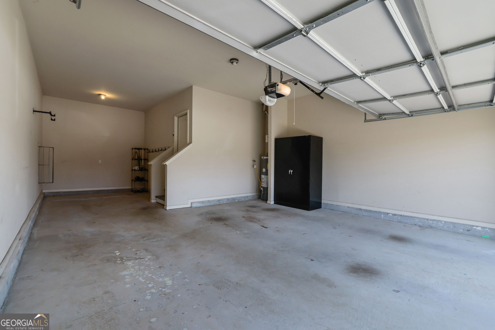 2606 Abiqua Falls Court Property Photo 31
