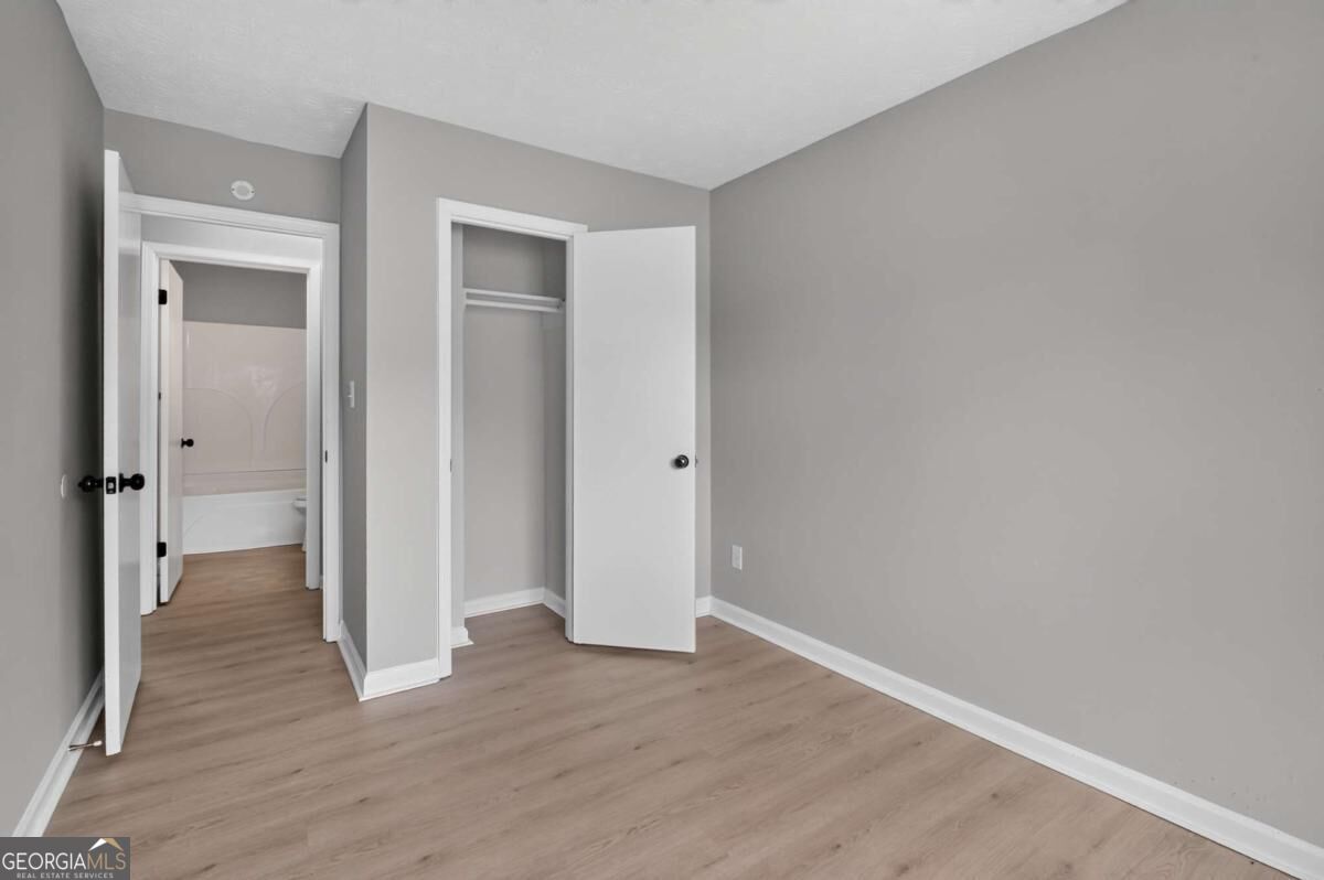 3217 Canterbury Trail Property Photo 11