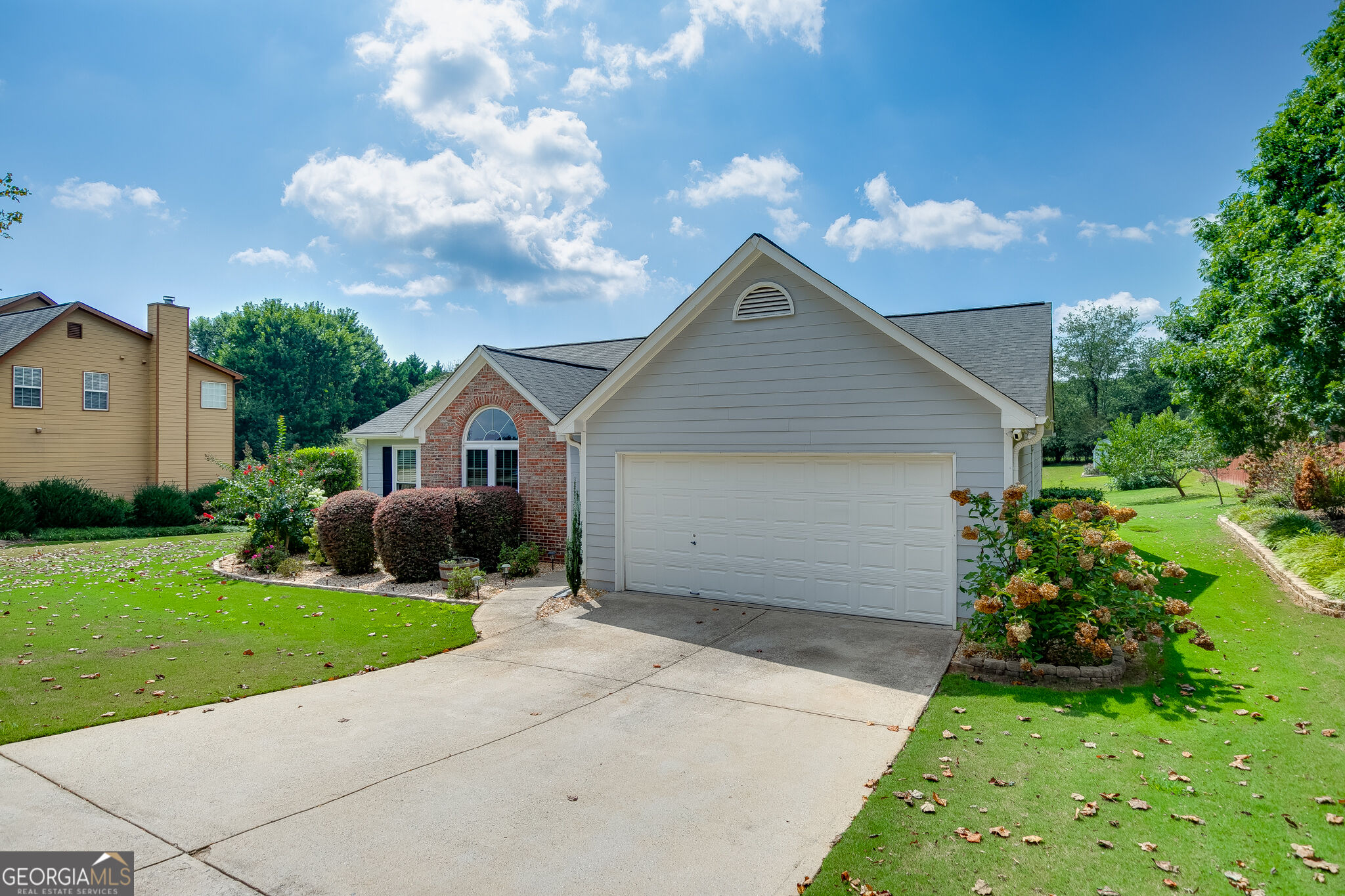 8860 Creekstone Place Property Photo 3