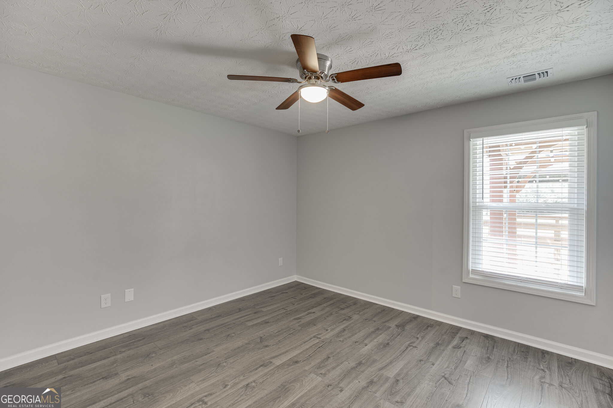 8860 Creekstone Place Property Photo 21