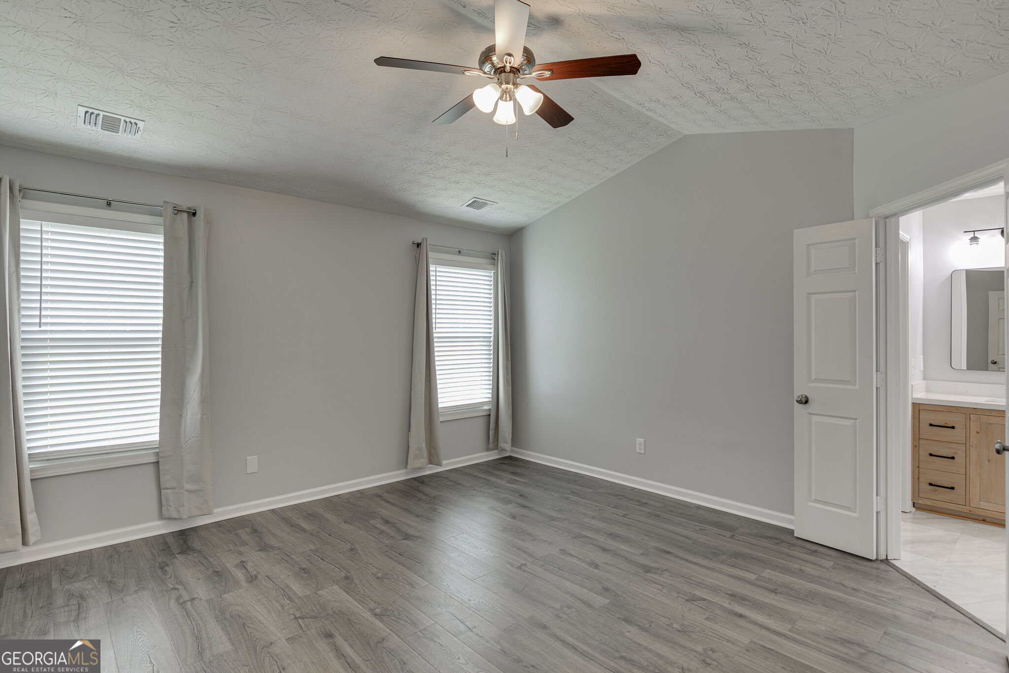 8860 Creekstone Place Property Photo 26