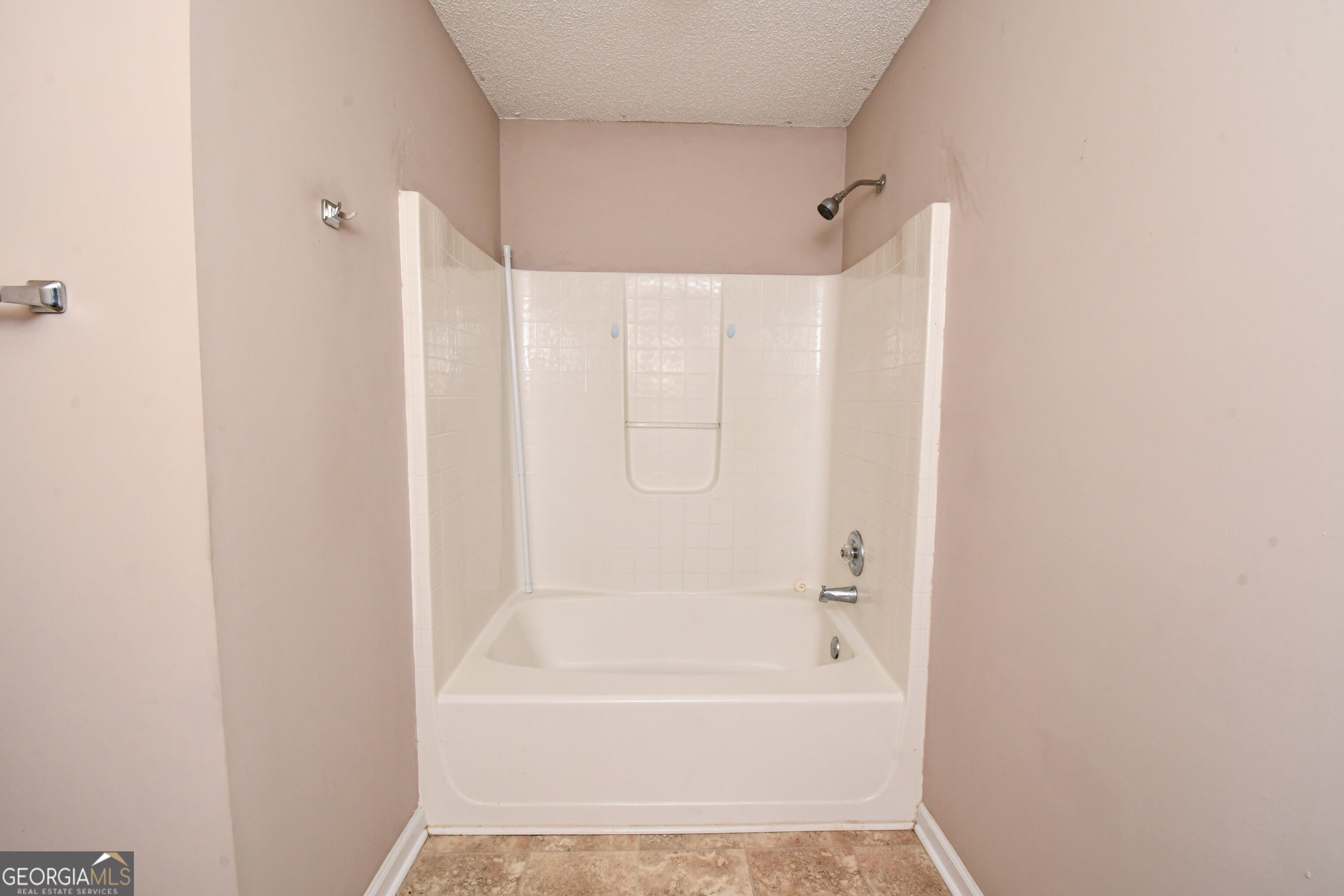 4747 Bob White Run Property Photo 15