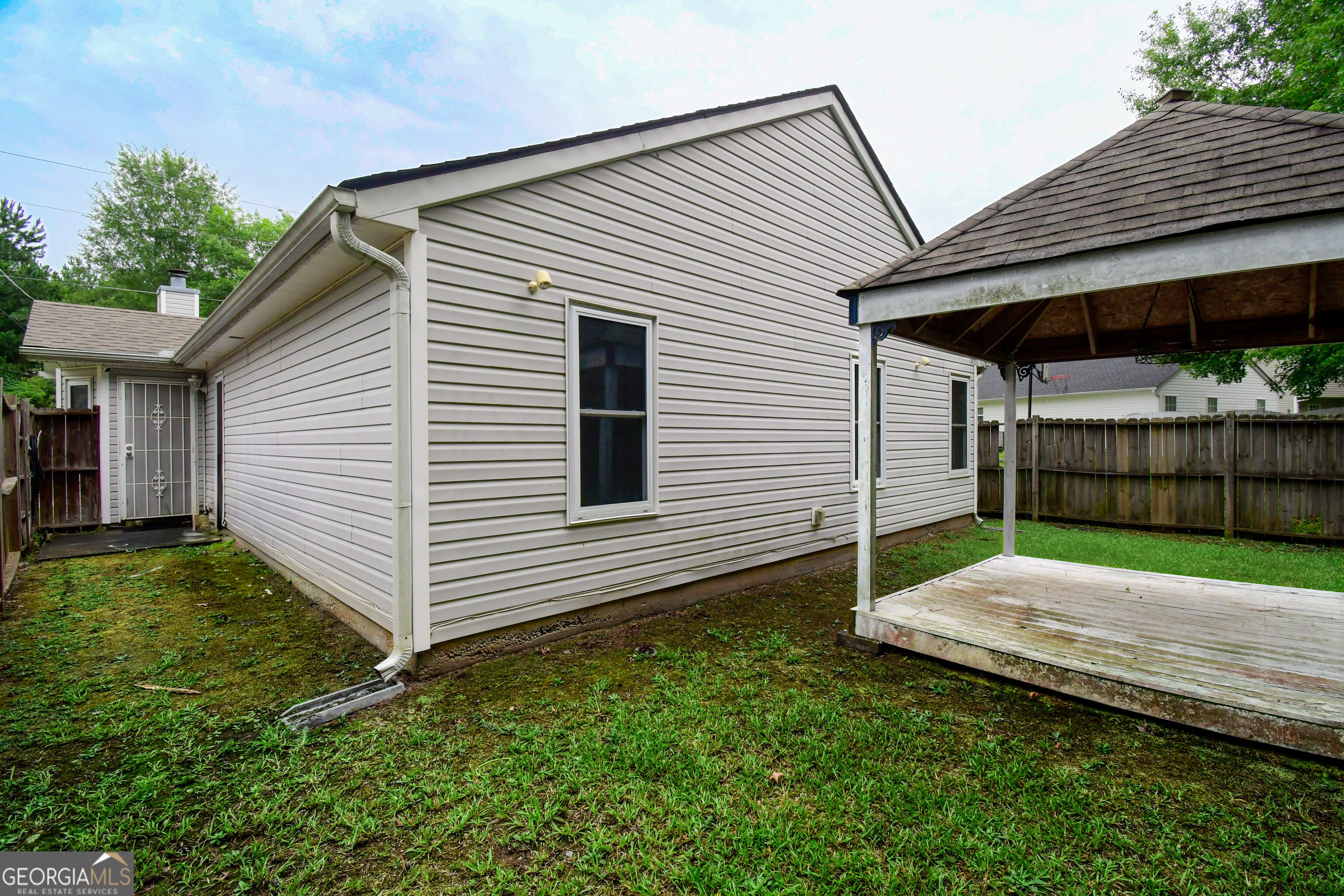 4747 Bob White Run Property Photo 23