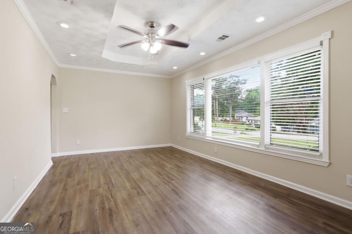 2188 Glendale Drive Property Photo 5