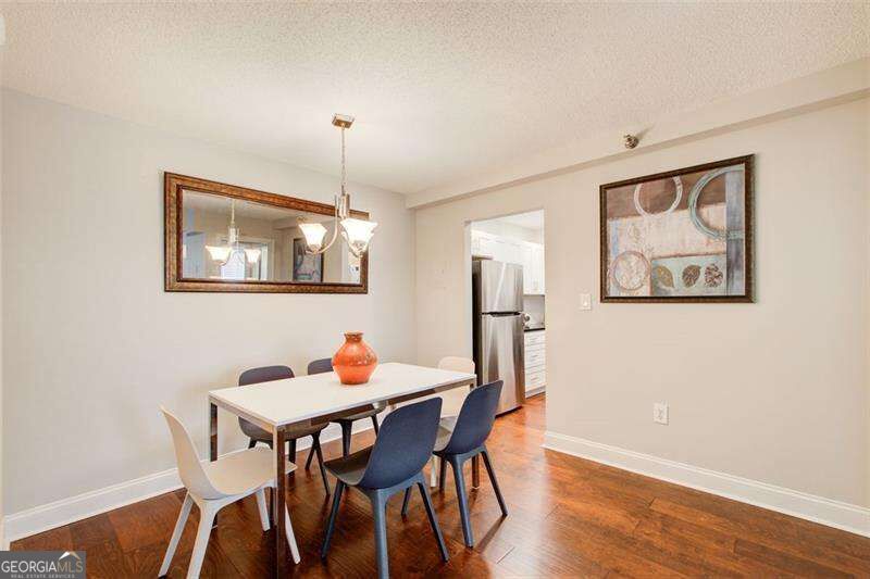 2479 Peachtree Road Ne # 304 Property Photo 8