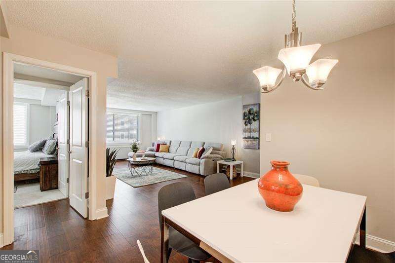 2479 Peachtree Road Ne # 304 Property Photo 16