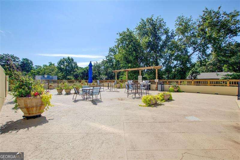 2479 Peachtree Road Ne # 304 Property Photo 26