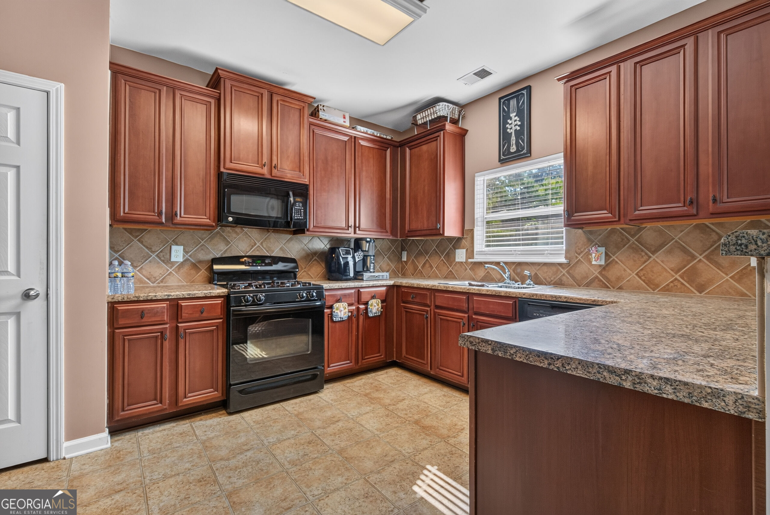3746 Brittany Walk Property Photo 10