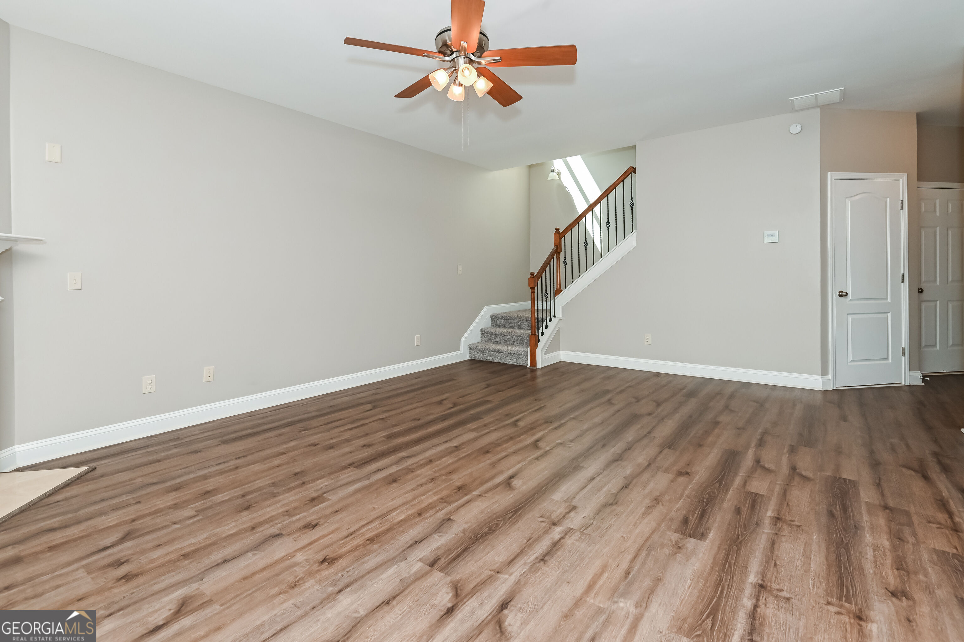 3565 Flycatcher Way Property Photo 3