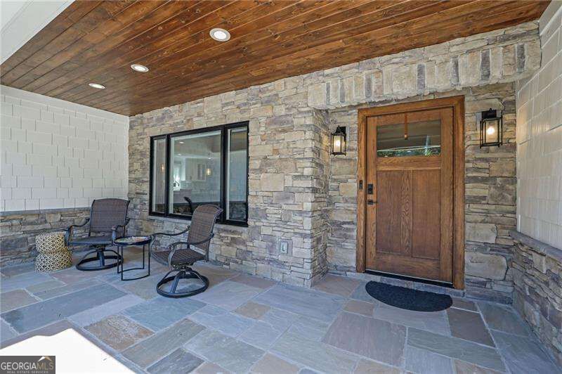 3275 Lanier Beach South Road Property Photo 5