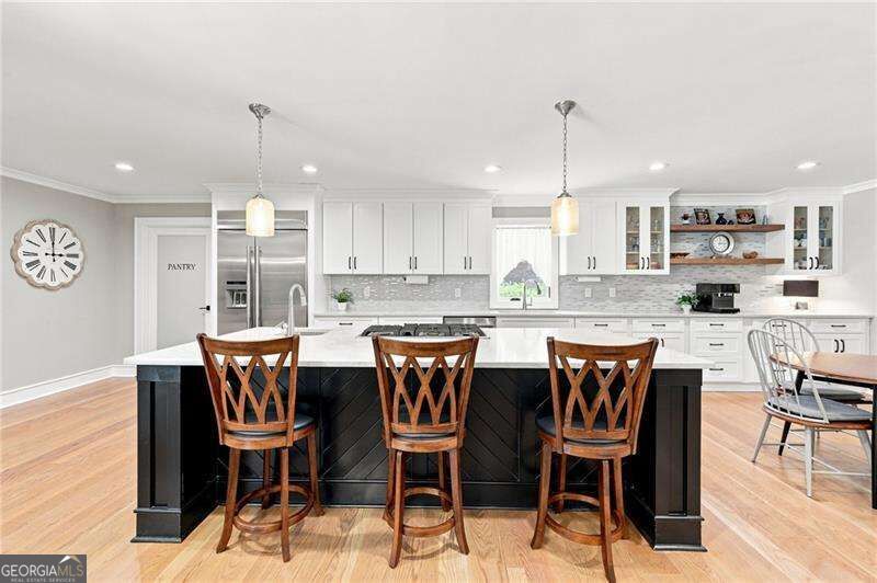 3275 Lanier Beach South Road Property Photo 6
