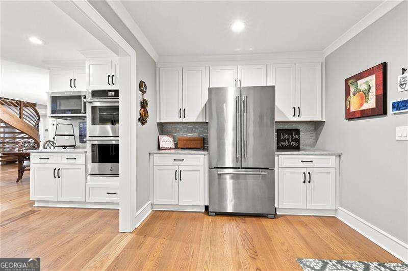 3275 Lanier Beach South Road Property Photo 13