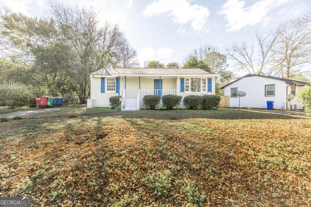 1334 Lakeview Drive Property Photo 3