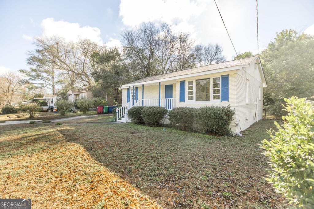 1334 Lakeview Drive Property Photo 4