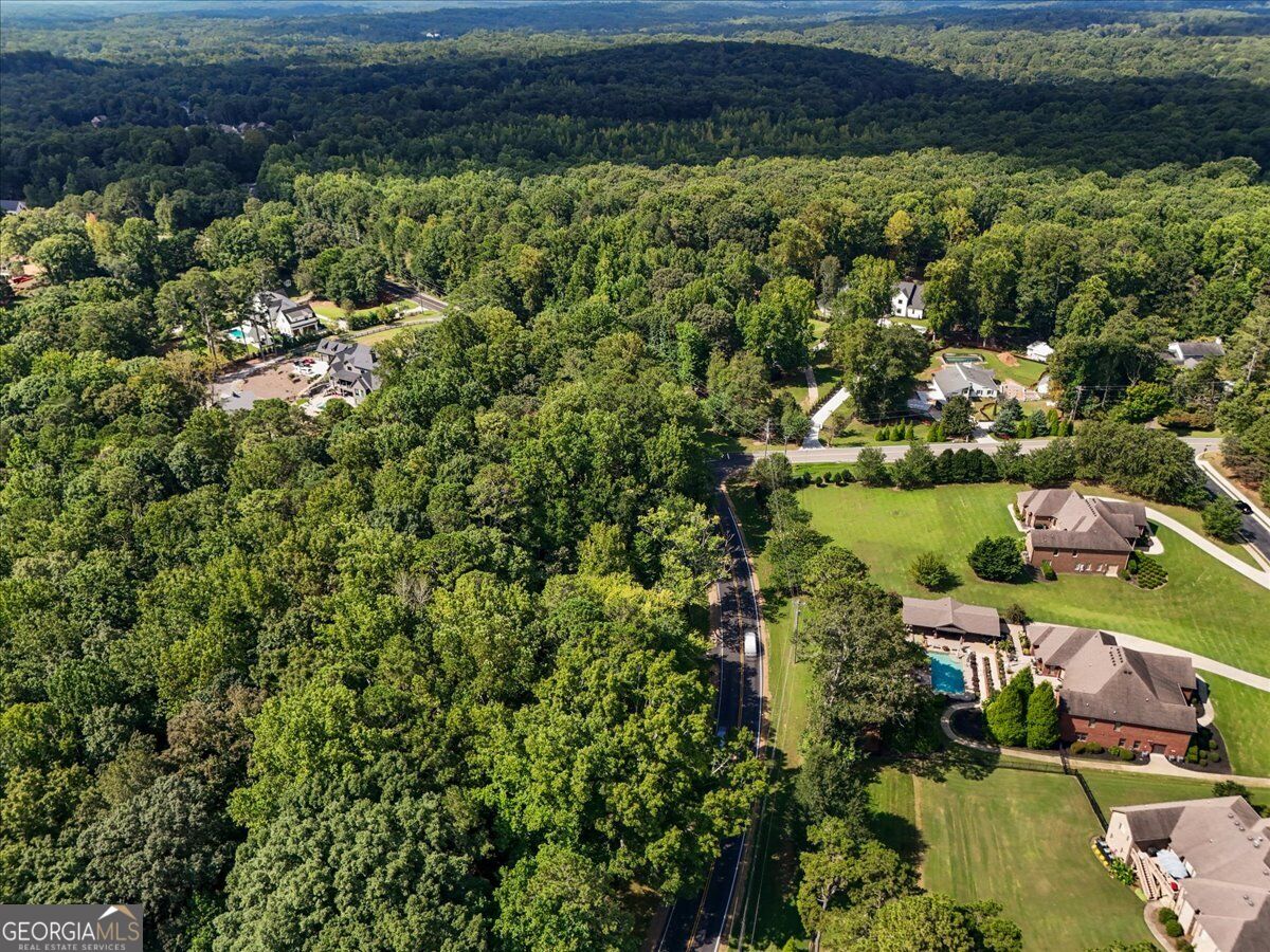 15225 Thompson Road Property Photo 15