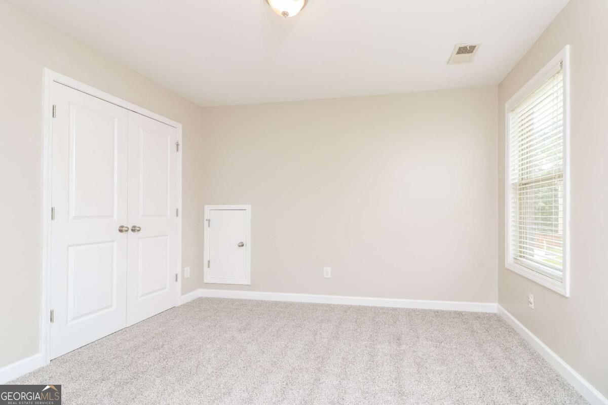 4884 Sydney Lane Property Photo 25