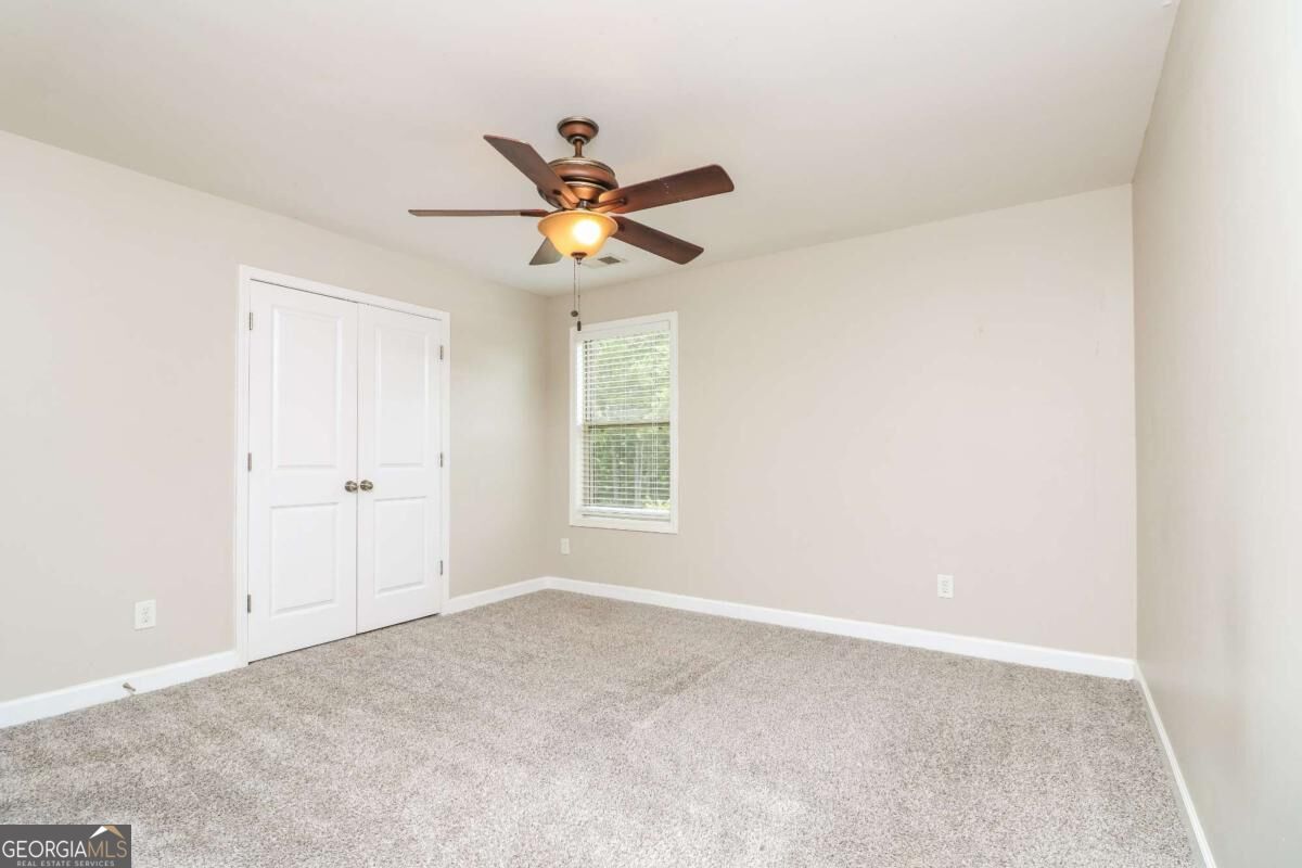 4884 Sydney Lane Property Photo 27