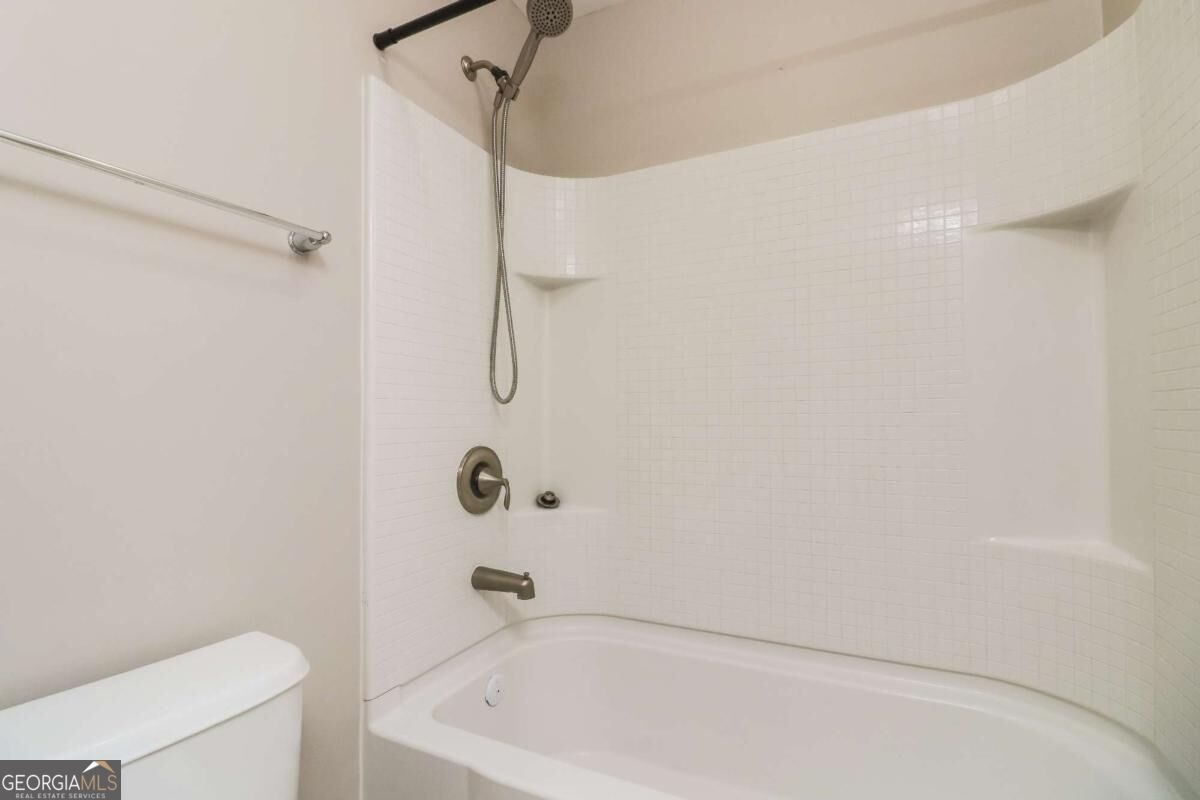 4884 Sydney Lane Property Photo 30