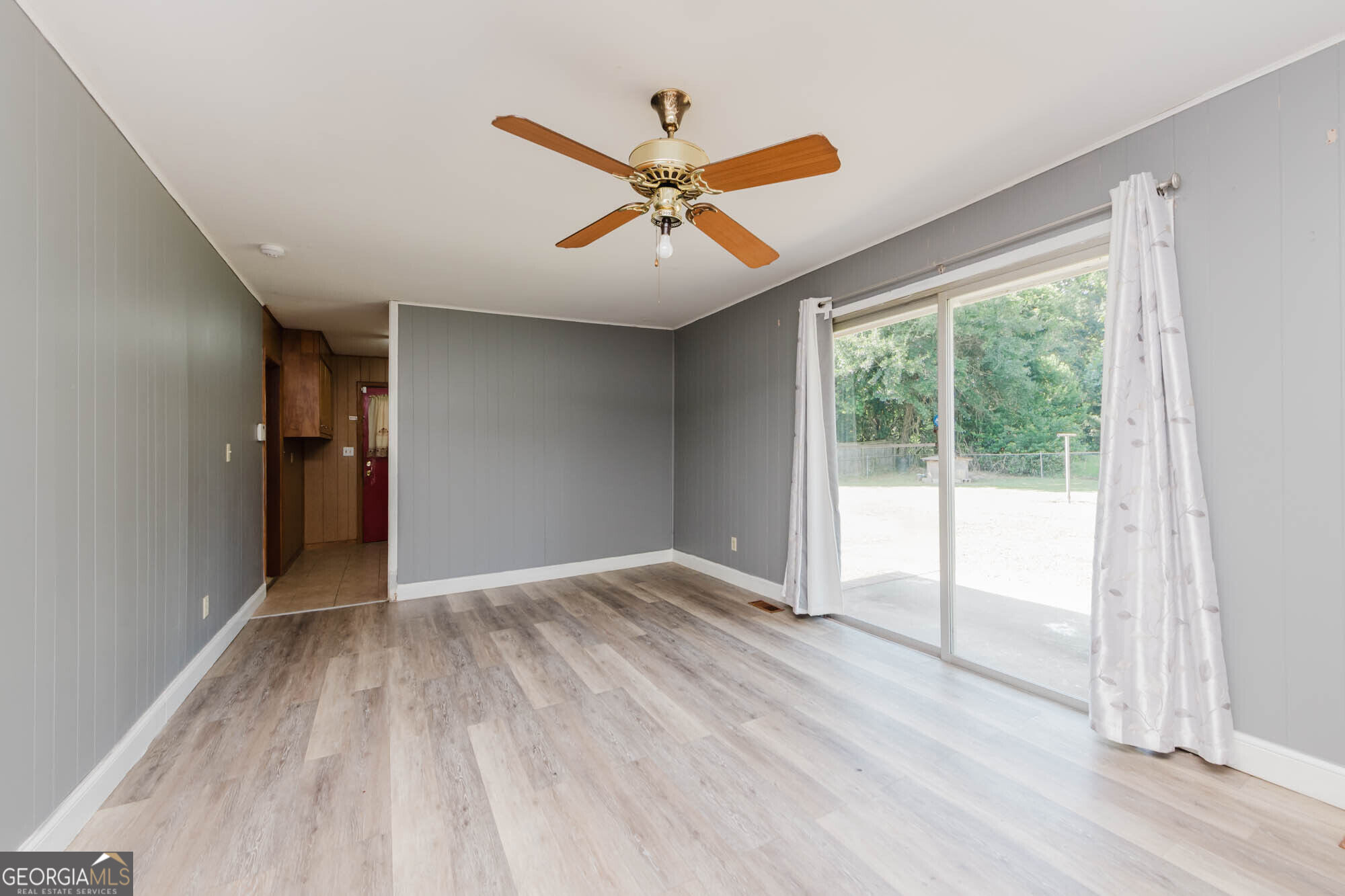 200 Heather Street Property Photo 3