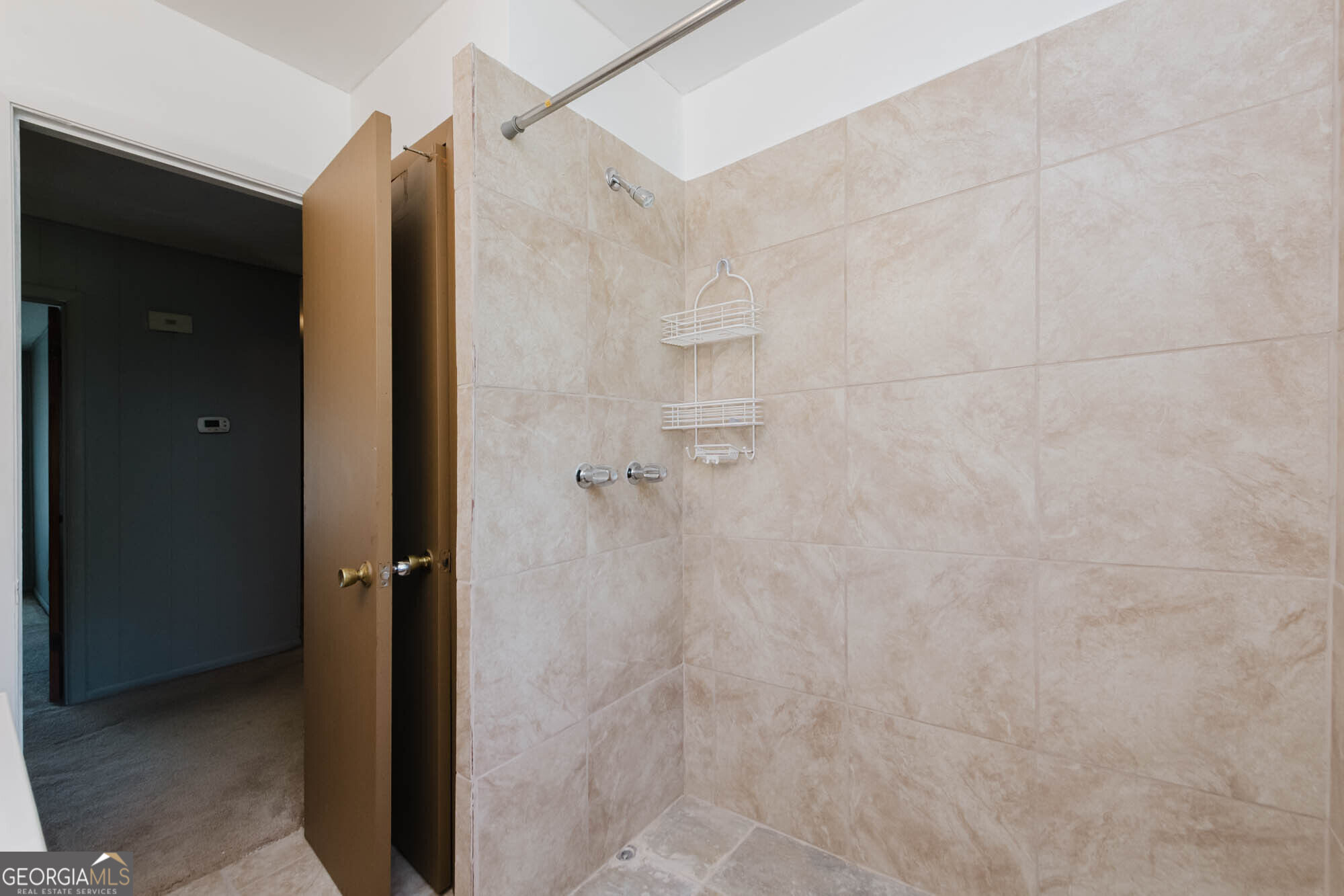 200 Heather Street Property Photo 18