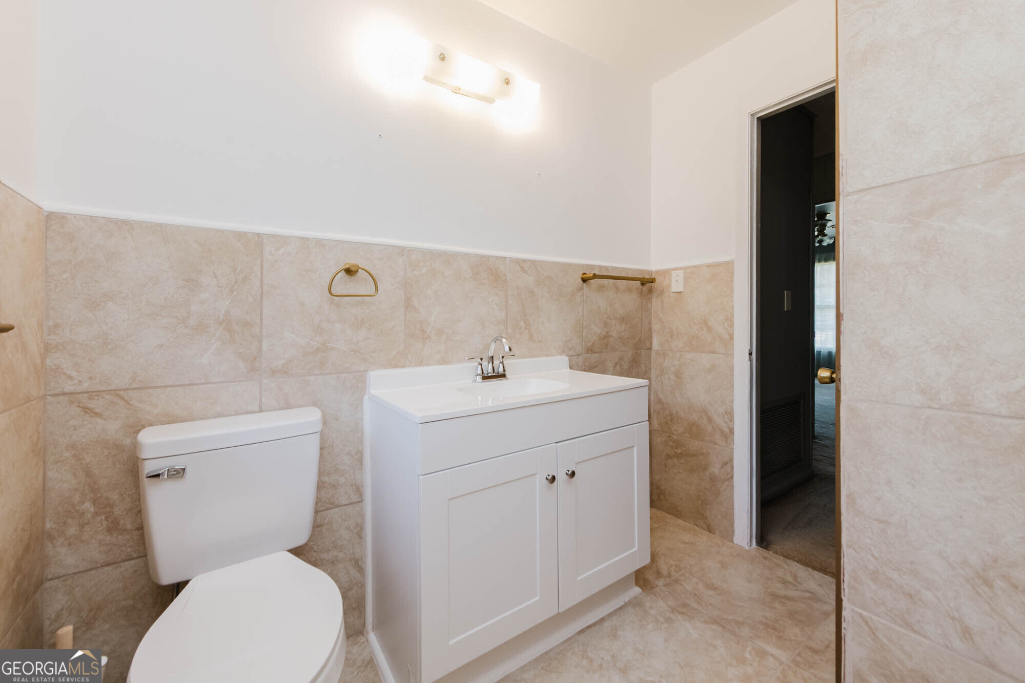 200 Heather Street Property Photo 19