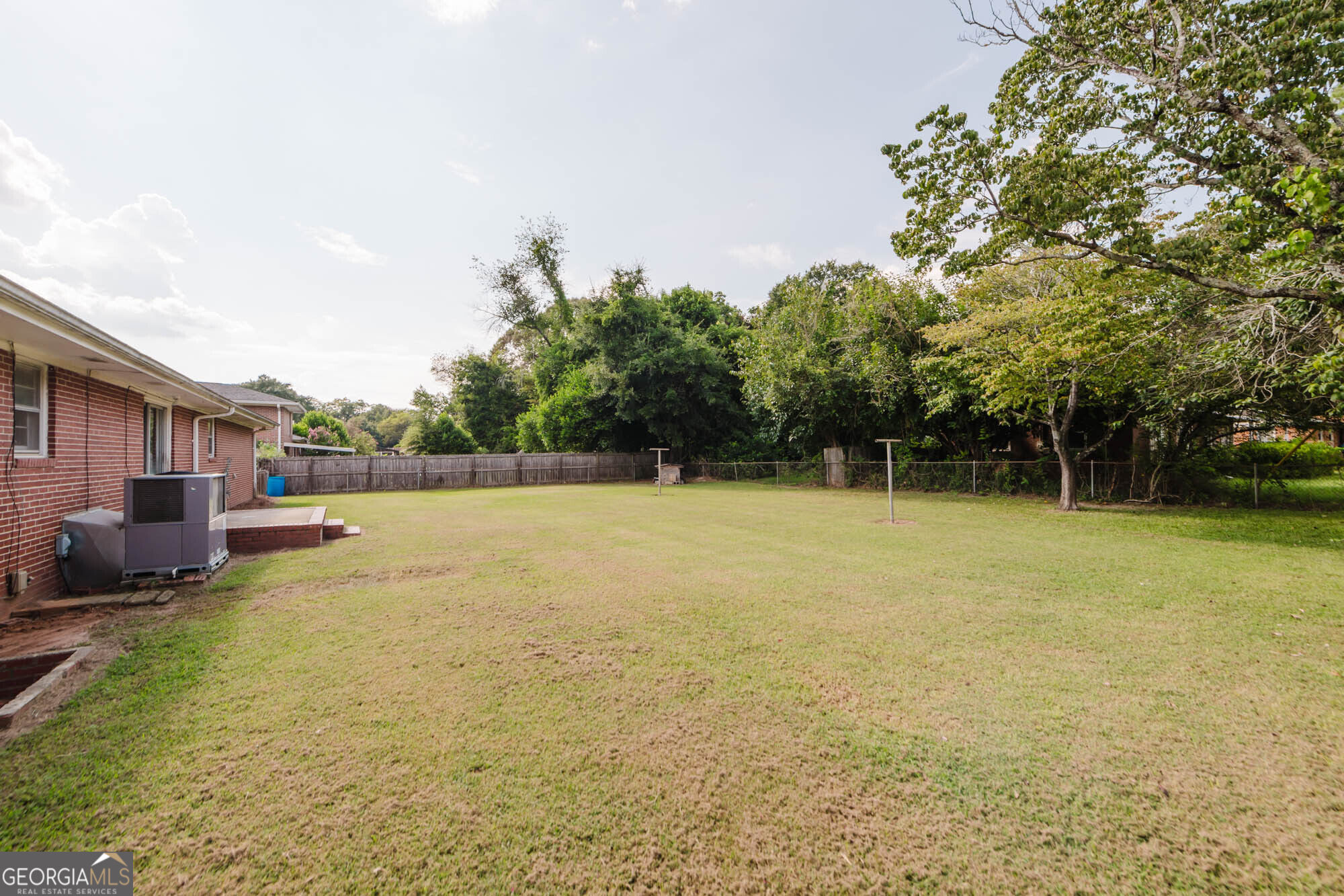 200 Heather Street Property Photo 34