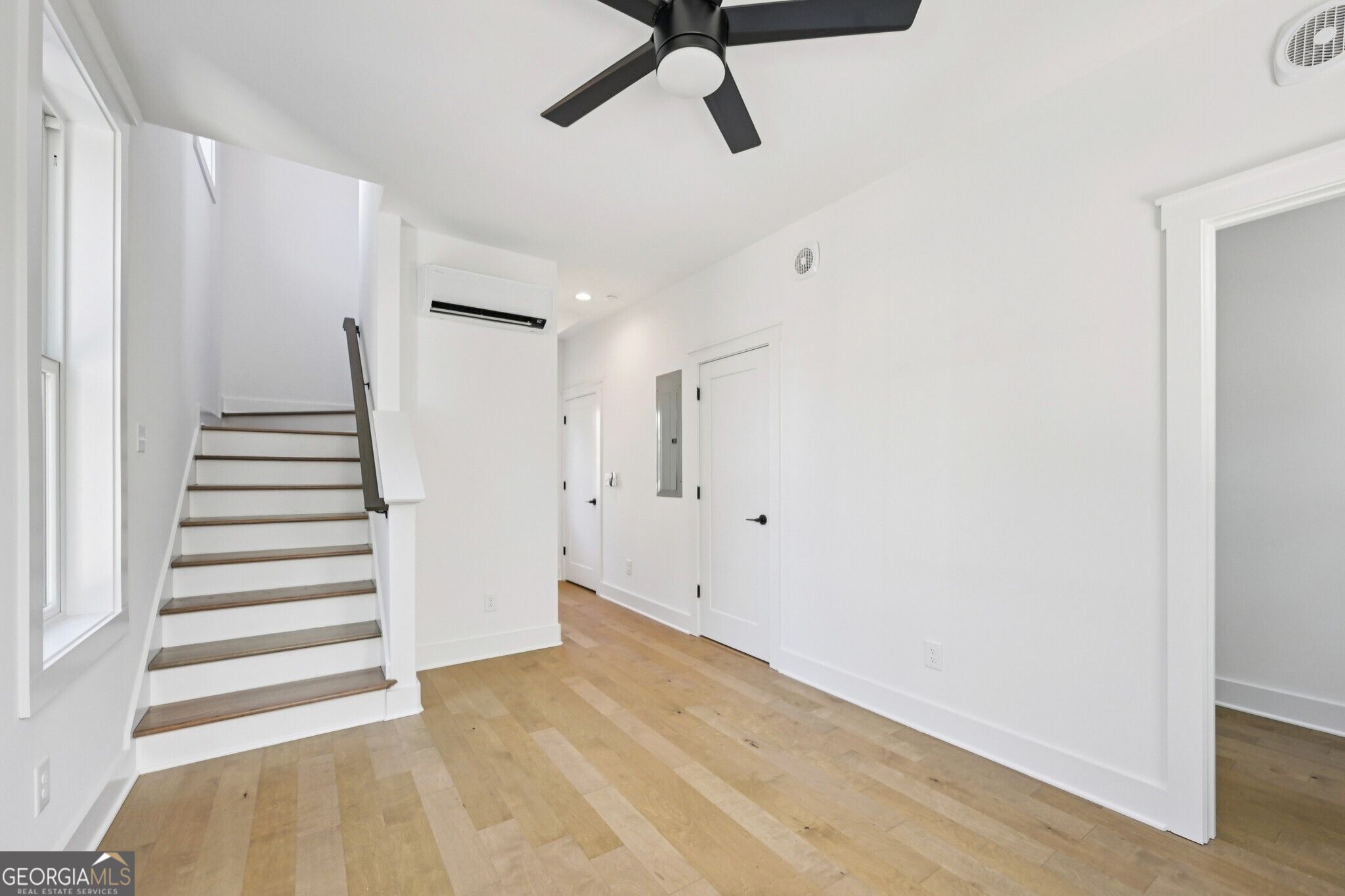 1160 Boulevard Se # 11 Property Photo 18