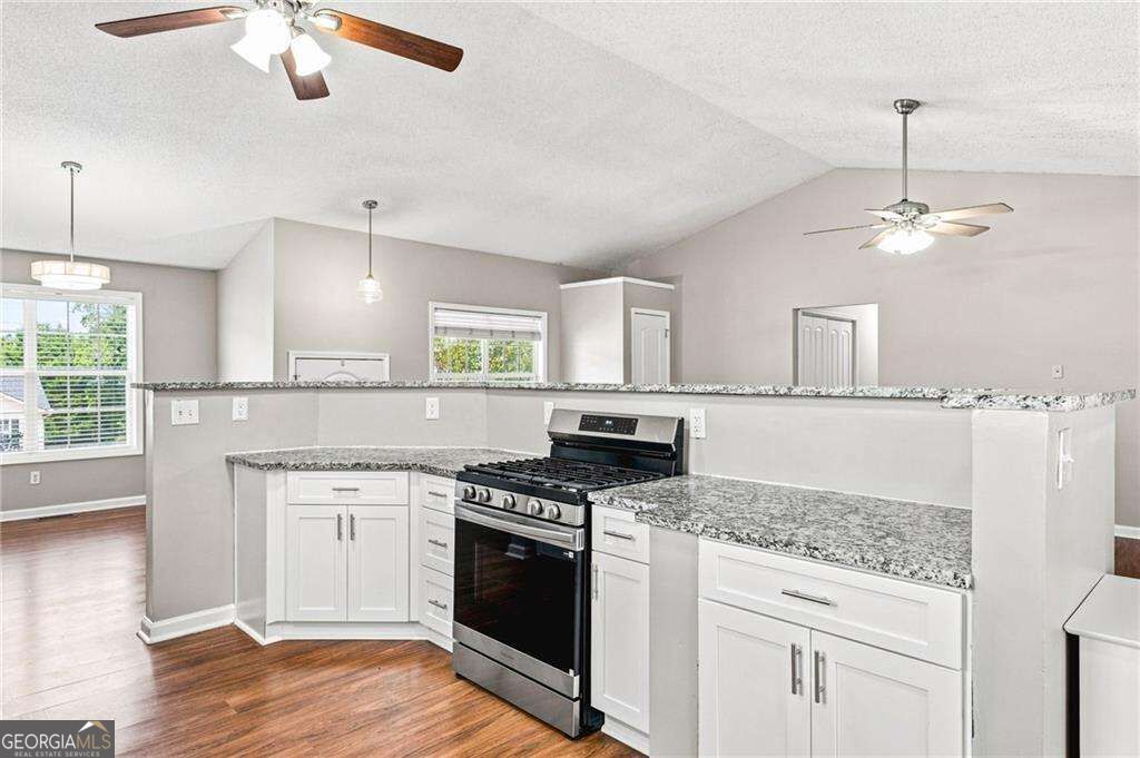 57 Hickory Leaf Lane Property Photo 3
